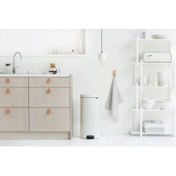 Cubo pedal Newicon 30 l.