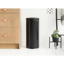 Cubo pedal Newicon 30 l.