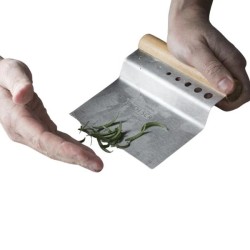 Mason Cash Innovative Kitchen – Bench Scraper 4‑in‑1 (5010853257211)