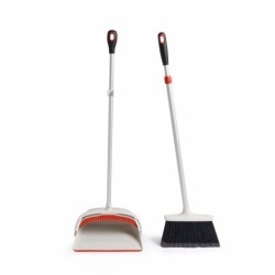 Escoba con pala recogedora extensible Oxo | Things