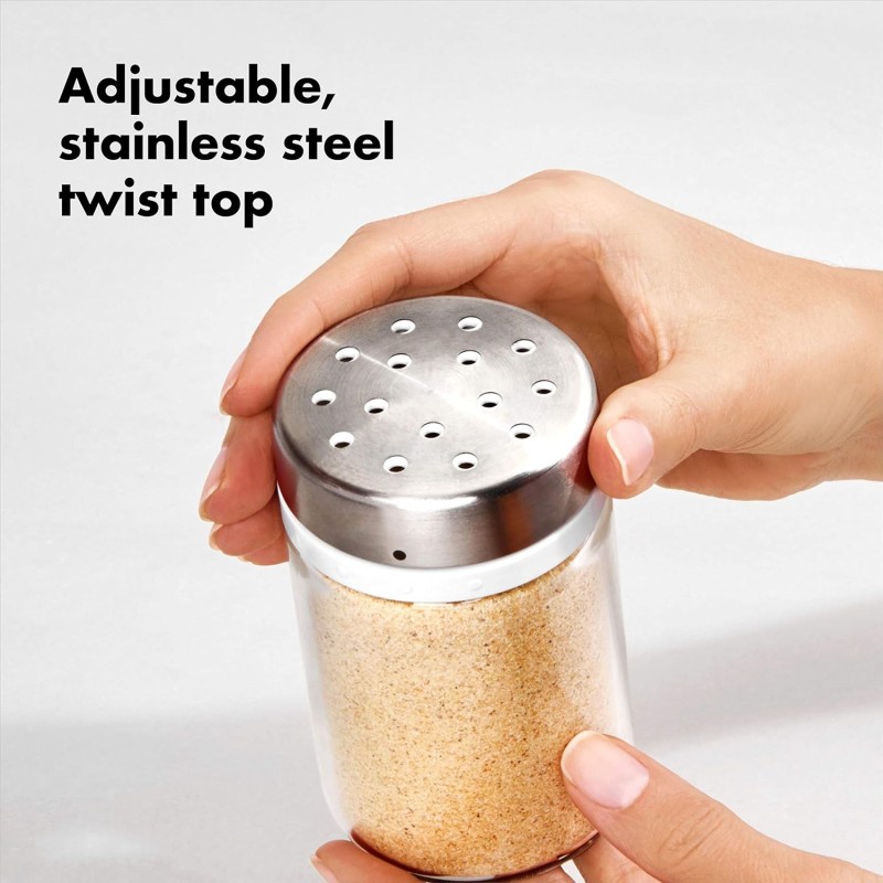 Espolvoreador OXO Good Grips de acero inoxidable 🧂 | Things