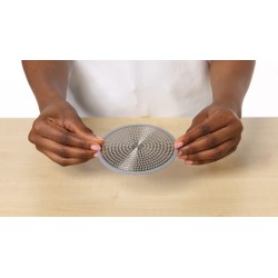Protector de desagüe de ducha OXO Good Grips en acero inoxidable, foto 3