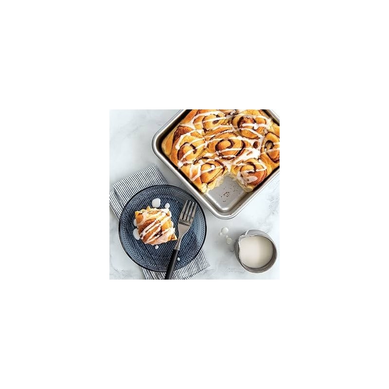 Molde Cuadrado de Aluminio Nordic Ware 23 cm (9"), foto 3