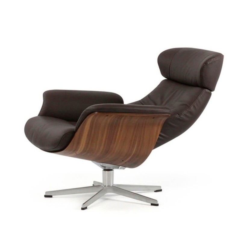 Sillón Timeout madera de nogal piel