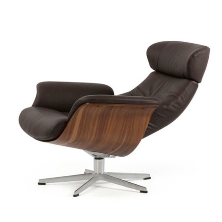 Sillón Timeout madera de nogal piel