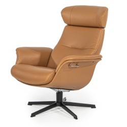 Sillón giratorio Conform Timeout en piel color ocre con base de aluminio